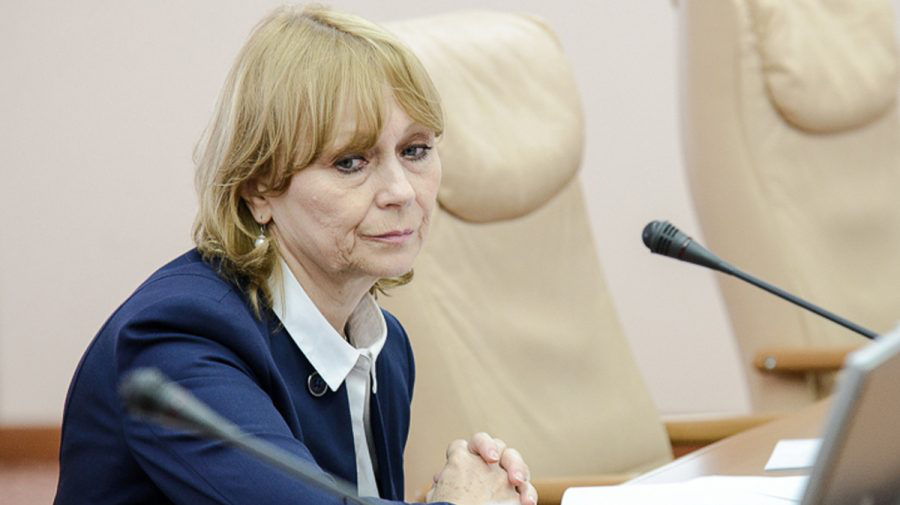 Немеренко о зарплате: Получаю столько же, сколько и раньше, но в леях.