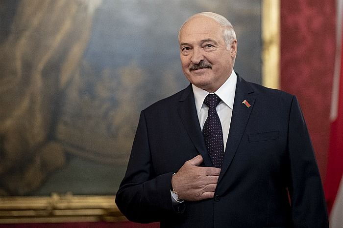 Лукашенко пригласил глав государств бывшего СССР приехать в Минск на парад Победы.
