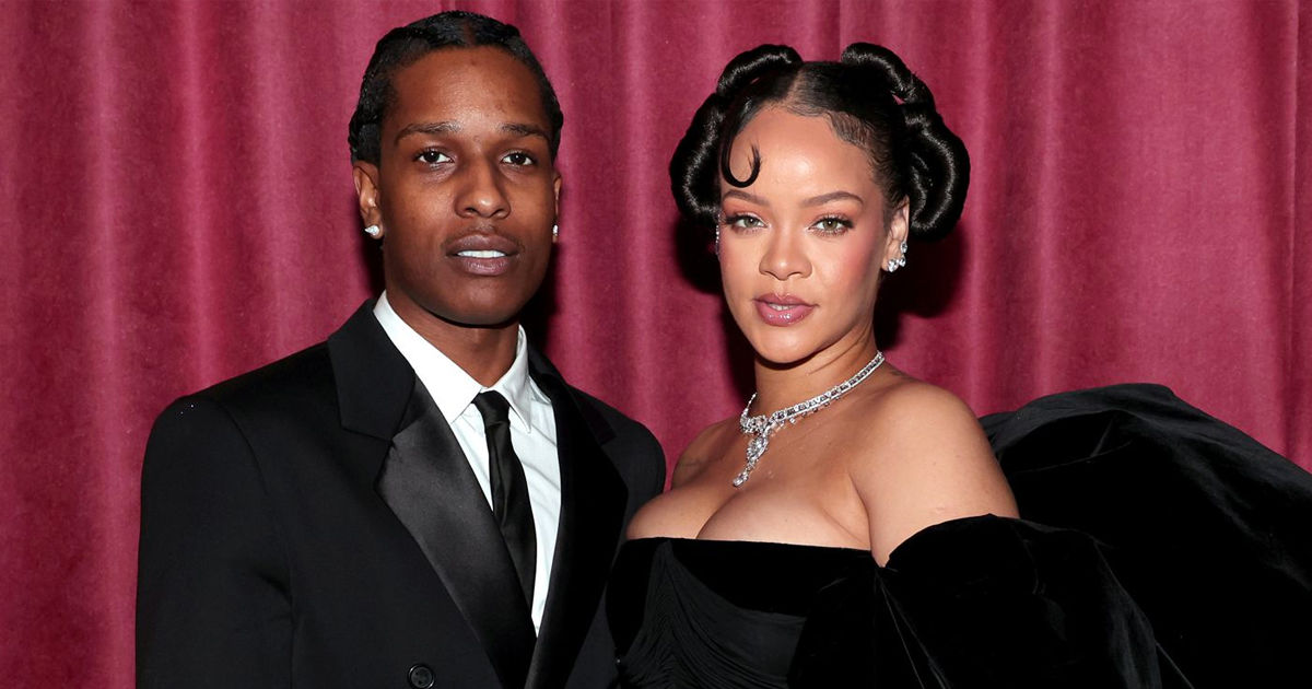 Рэпер A$AP Rocky рассказал, что Рианна занята работой над альбомом.