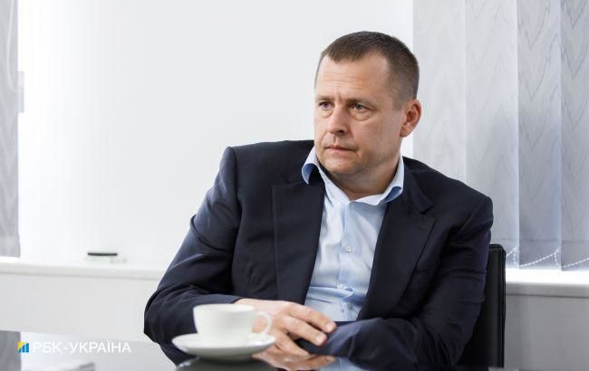 Мэр Днепра посоветовал женщинам с детьми и пенсионерам эвакуироваться.