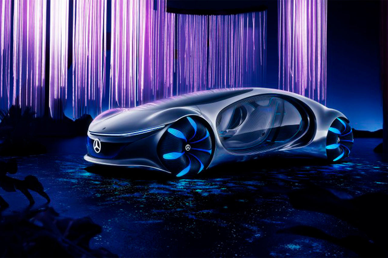 Автомобиль Mercedes-Benz научился читать мысли водителя.