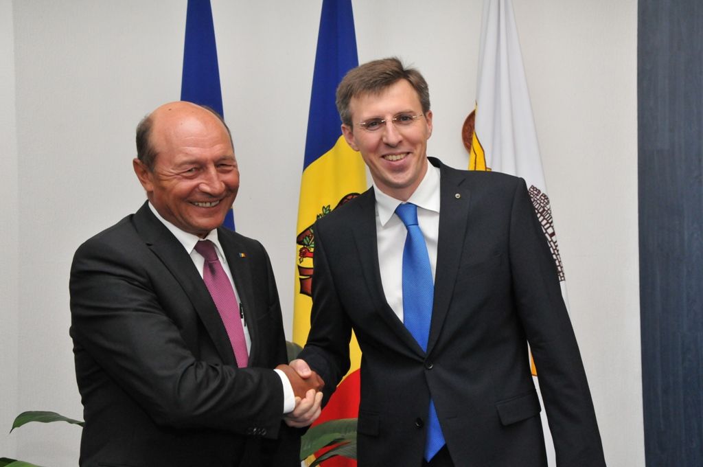 Gluma lui Băsescu când a comentat reținerea lui Chirtoacă. 