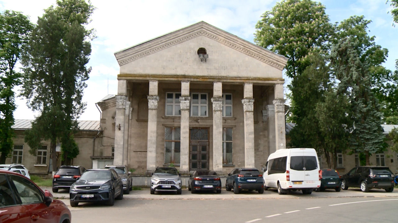 Aerogara veche din Chișinău ar putea fi transformată într-un muzeu.