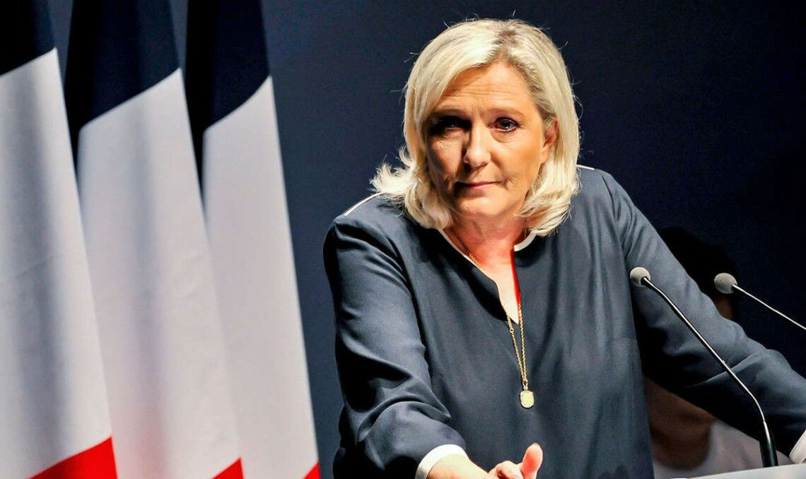 Procuratura din Paris solicită interdicția de cinci ani pentru Marine Le Pen de a ocupa funcții publice.