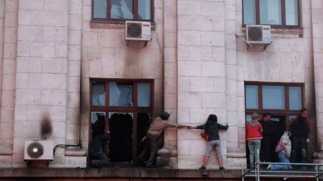 Большинство погибших — мужчины, однако среди жертв столкновений также есть семь женщин и несовершеннолетний ребенок.   Фото: inforesist.org
