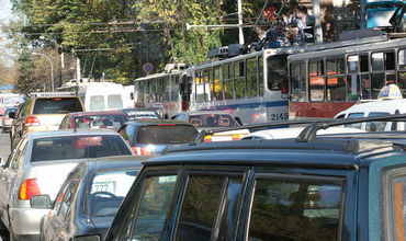 InfoTrafic 08:00: Străzi din Capitală pe care se circulă greu