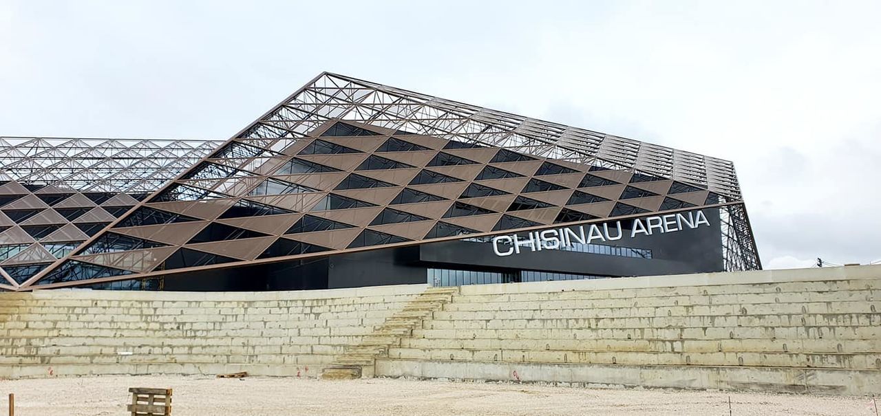 Сдача в эксплуатацию спорткомплекса Chișinău Arena запланирована на май.