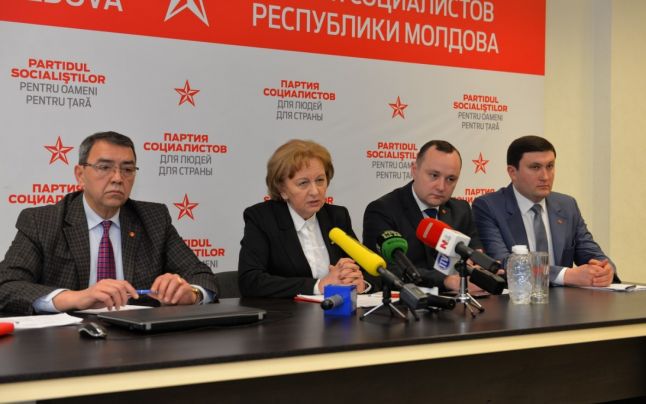 Socialiştii anunţă că deja 217 de localităţi ar fi semnat pentru condamnarea unionismului în R. Moldova. 