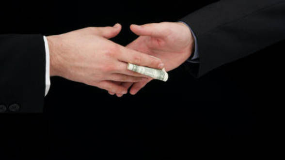 250 de euro pentru permis de conducere. Foto: business24.ro