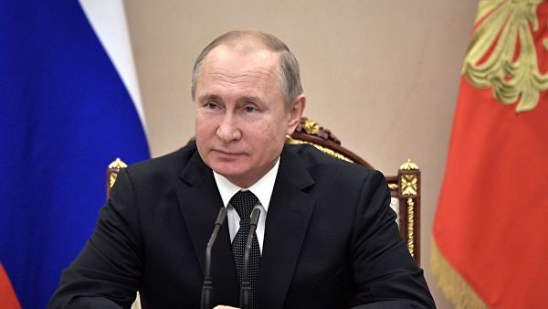 Россия не собирается отключать себя от глобального Интернета, заявил Путин.