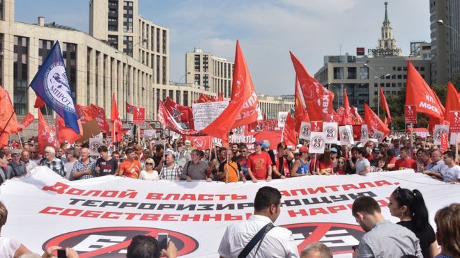 Российские телеканалы проигнорировали протесты против пенсионной реформы.