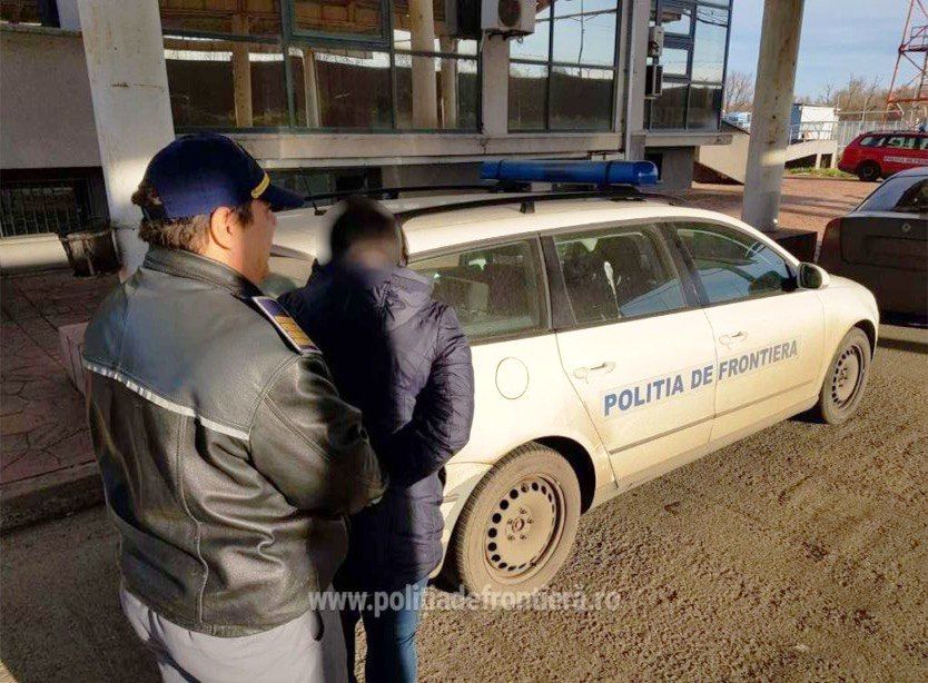 Женщина была передана Службе уголовных расследований ИП Галац. 