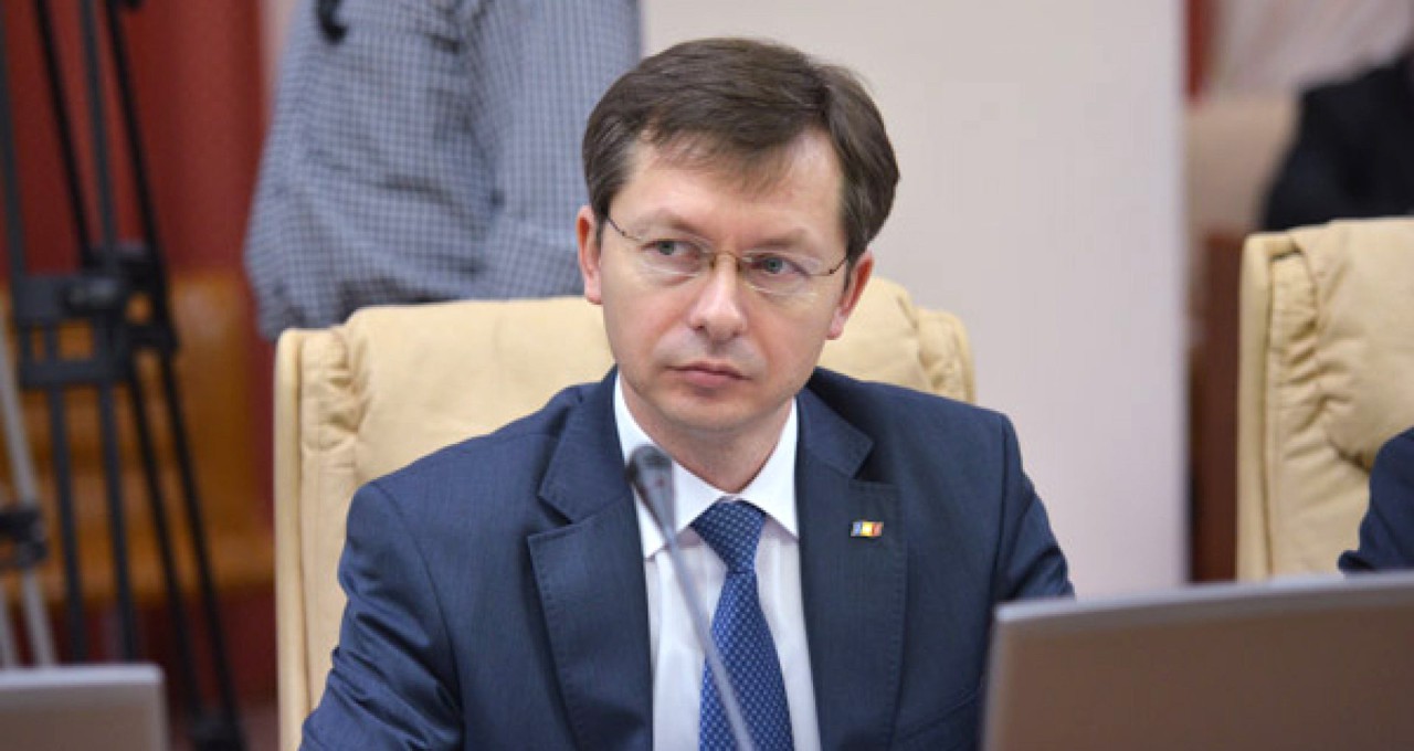 Негруцэ подтвердил, что в наблюдательном совете "Молдовагаз" получают 90 000 леев.