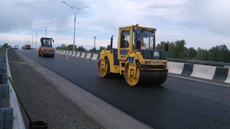 В Молдове работают больше двух тысяч дорожников. Фото: auto.altapress.ru