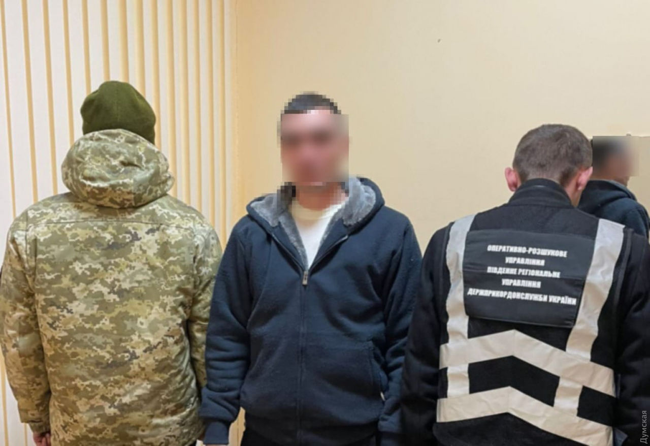В Одесской области задержали уроженца Молдовы со сломанным электронным браслетом.