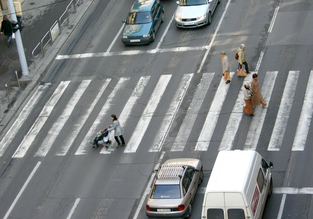 Peste 60 de pietoni au decedat în accidente rutiere, de la începutul acestui an, potrivit datelor Inspectoratului Naţional de Patrulare.