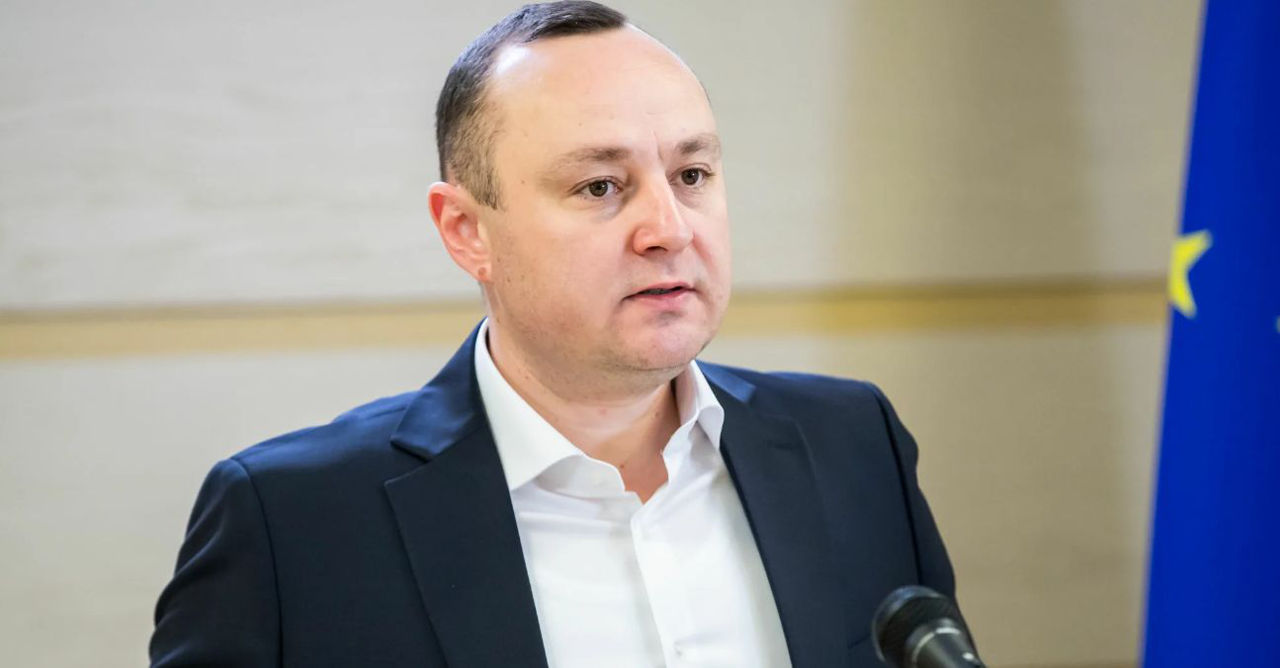 Батрынча: При ПДС хорошо живут только банки и топливные компании.