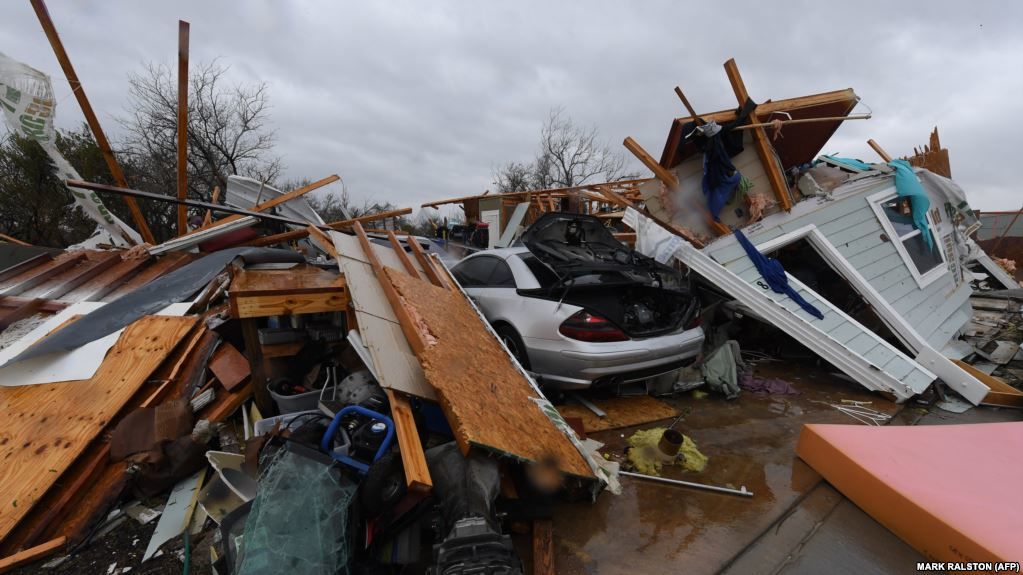 SUA: O moldoveancă, fără adăpost în urma inundațiilor din orașul Houston