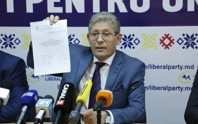 PL: Considerăm că singura soluţie de a scăpa de politica imperialistă a Rusiei este Unirea cu România 