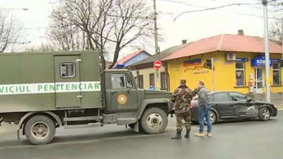 Виновнику аварии грозит штраф.