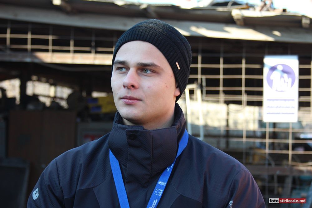 Un student din Rezina a deschis o stație de reparat camioane