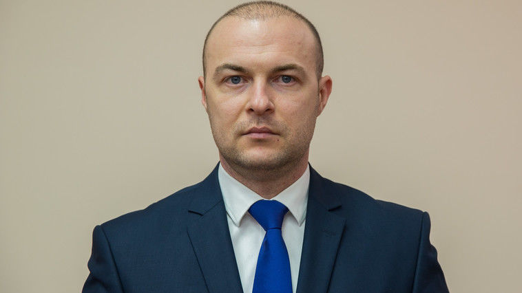 Еремей Присяжнюк является советником премьер-министра Павла Филипа в сфере борьбы с коррупцией. Фото: tv8.md.