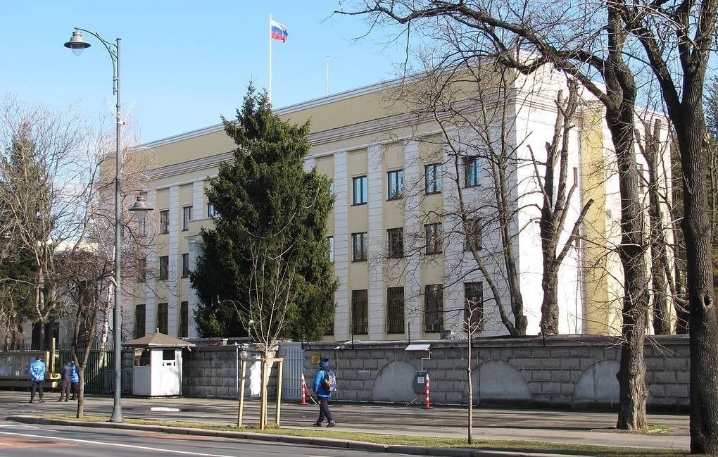 Улицу, где находится посольство РФ в Бухаресте, могут переименовать в шоссе Украины.