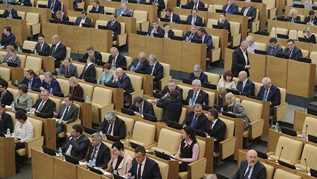 Российские депутаты проголосовали за введение уголовной ответственности склонение детей к суициду.