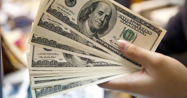 Indicele DXY al dolarului a încheiat luna ianuarie în scădere cu 3%.