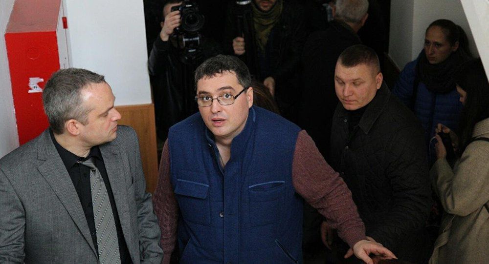 Освобождение "группы Петренко" — одно из требований левой оппозиции.