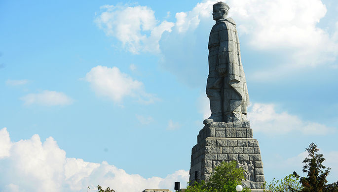 В Болгарии снова осквернили памятник «Алеша».