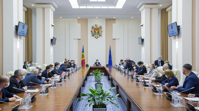 КЧС приняла новые правила ввоза продуктов питания.