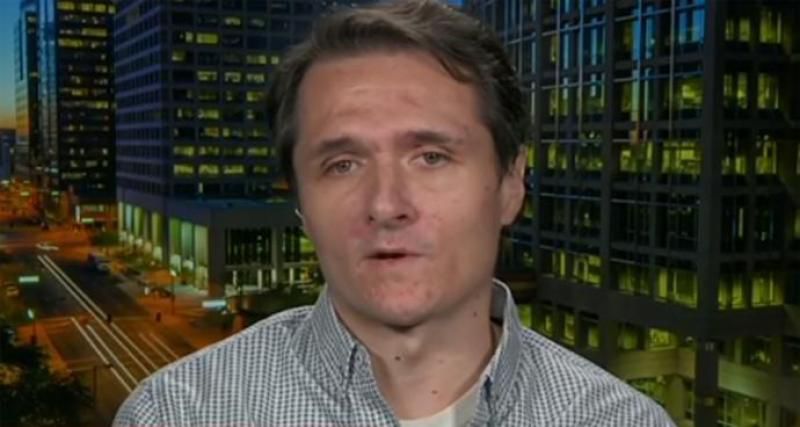 Un jurnalist american care scria „fake news”, găsit mort. Foto: digi24.ro