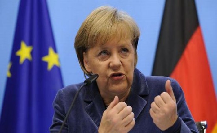 Cancelarul german s-a adresat în Bundestag şi a precizat că "progresul situaţiei este slab" şi că, „dacă nimic altceva nu funcţionează, sancţiunile pot fi luate din nou în calcul".
