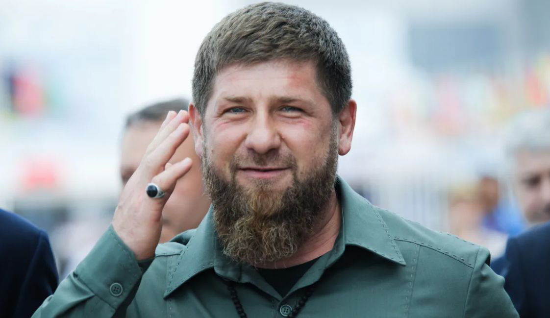 Кадыров утверждает, что Северодонецк заблокирован, украинцы это отрицают.