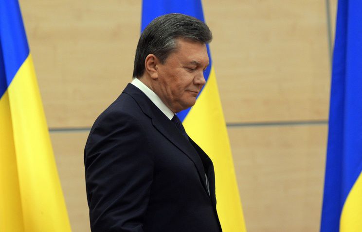 В своем иске Янукович просит суд "подтвердить нарушение его прав".