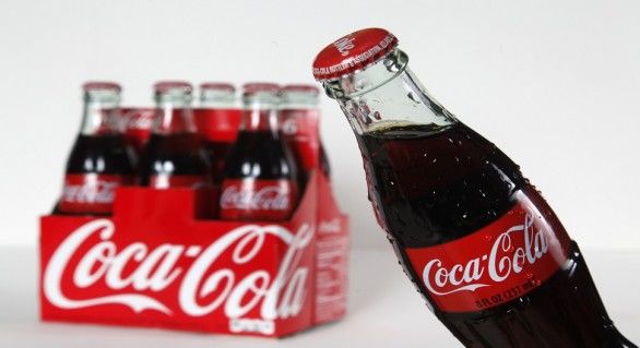 Deficitul de zahăr din Venezuela a forțat îmbuteliatorul Coca-Cola din această țară.