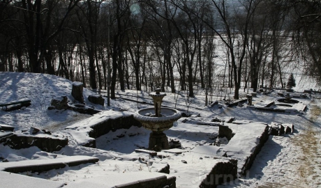 Meteorologii anunţă pentru a doua jumătate a săptămânii curente ninsori slabe pe întreg teritoriul ţării, îndeosebi în weekend.
