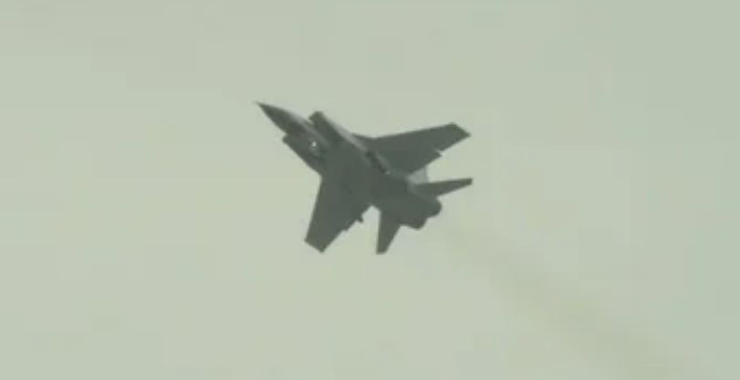Над Минском замечены российские истребители МиГ-31.
