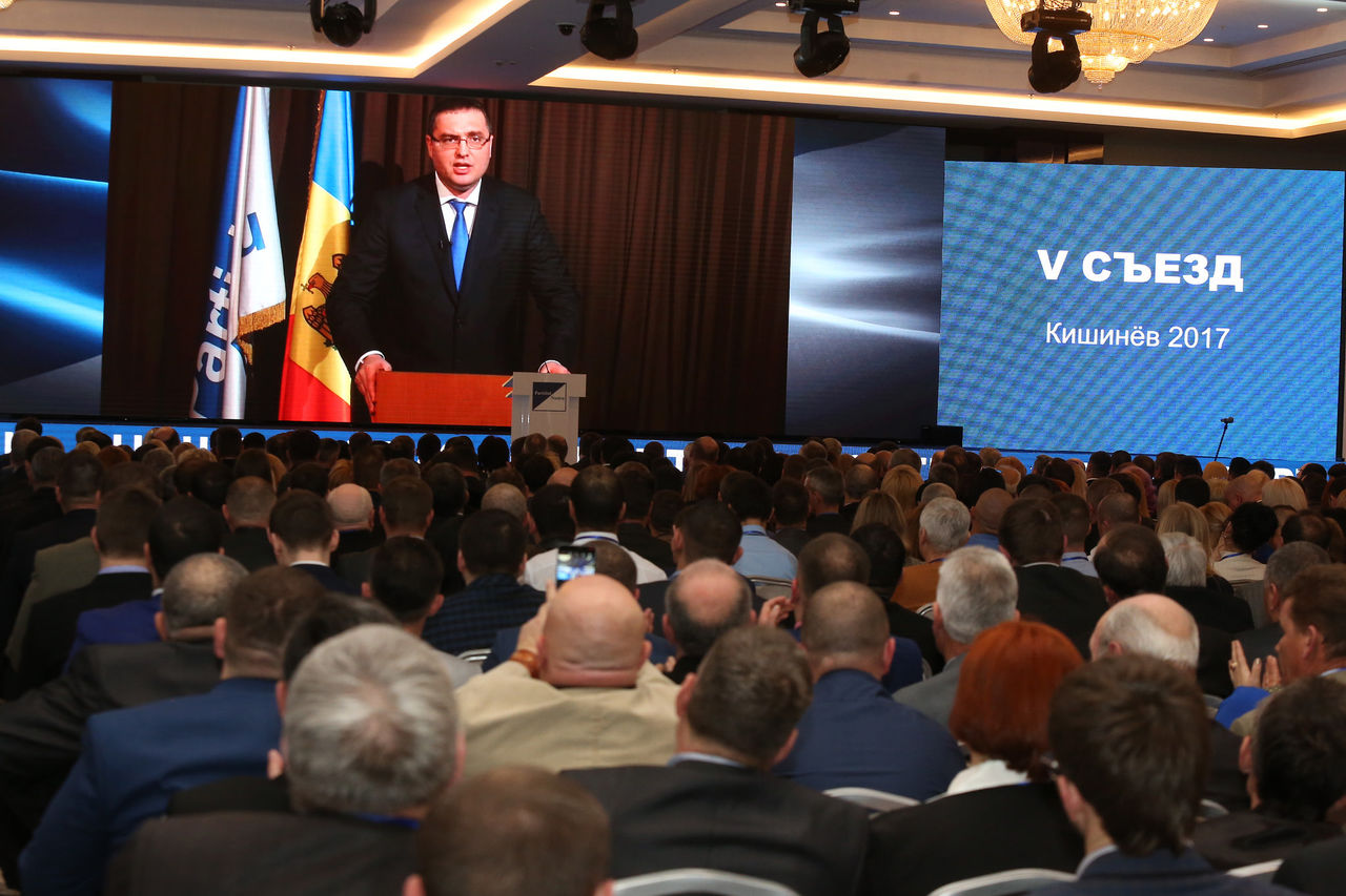 Liderul "Partidului Nostru”, Renato Usatîi, în cadrul celui de-al V-lea Congres extraordinar.