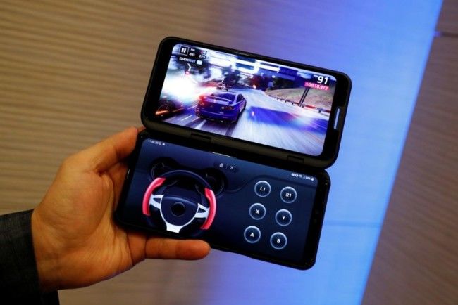 LG Electronics представила смартфон с поддержкой мобильной связи 5G и двойным экраном. 