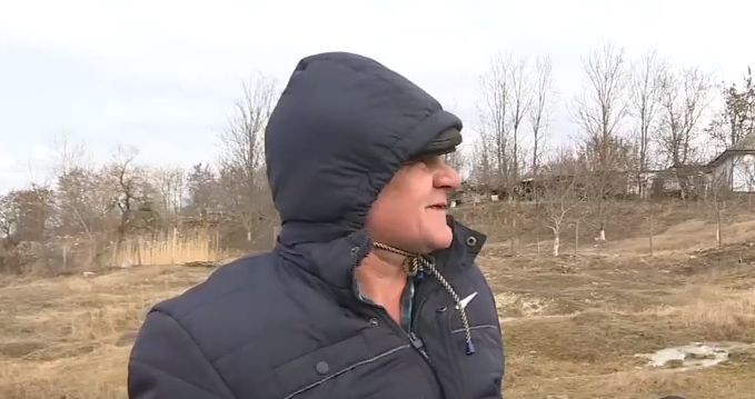 Жители села Боросений Ной живут в страхе после похищения мужчины.
