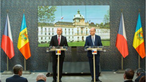 Филип выступил на молдо-чешском форуме.
