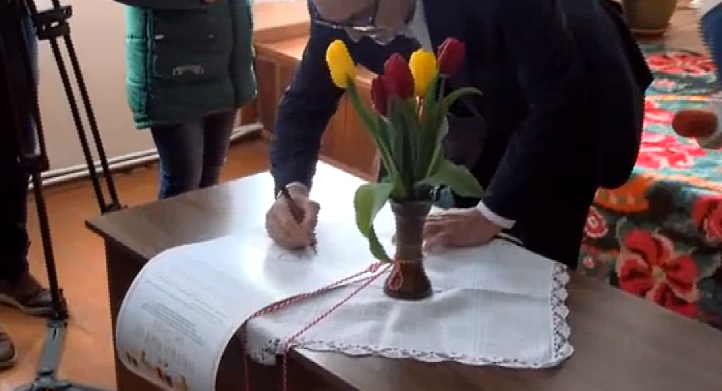 Localitatea Sadova, satul de baștină a lui Igor Dodon, a semnat declarația de Unire. 