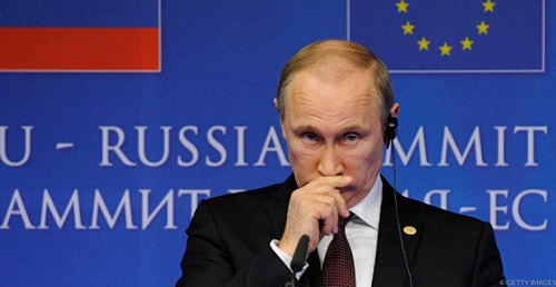 Янукович несколько раз пытался дозвониться к президенту РФ Владимиру Путину, но тот отказался общаться.