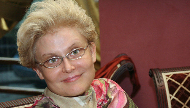 Малышева пояснила свои слова об отстреле бродячих собак.