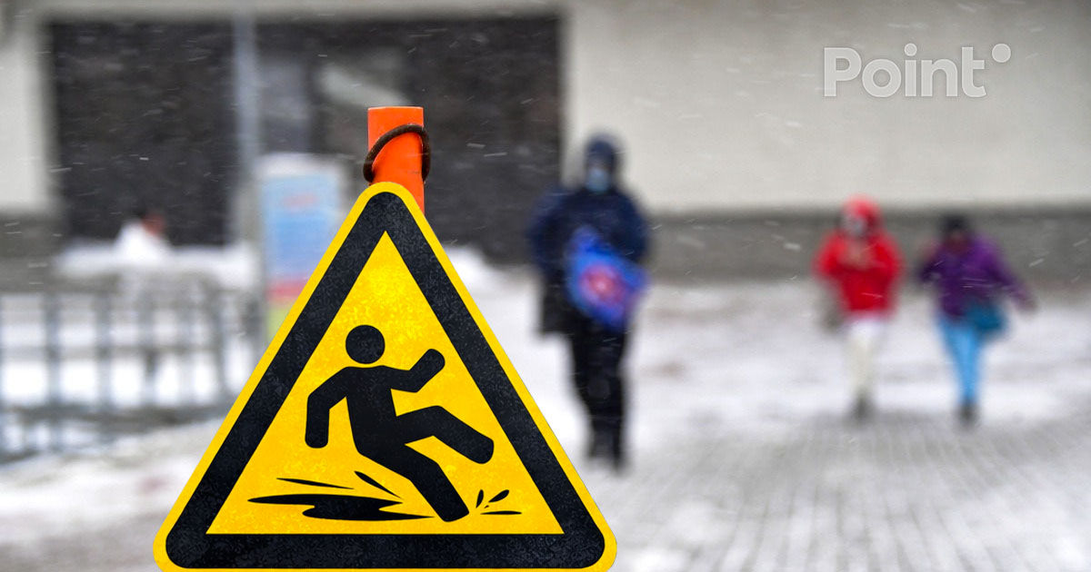 Ministerul Educației recomandă școlilor să treacă la învățământ online din cauza condițiilor meteo dificile.