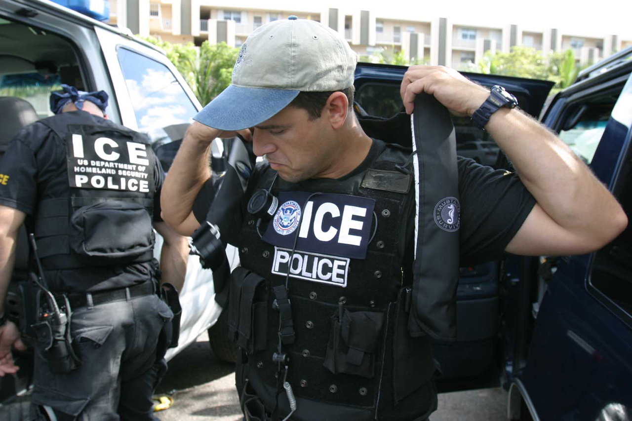 в здание ворвался полицейский спецназ SWAT и обнаружил шесть тел. Фото: commons.wikimedia.org