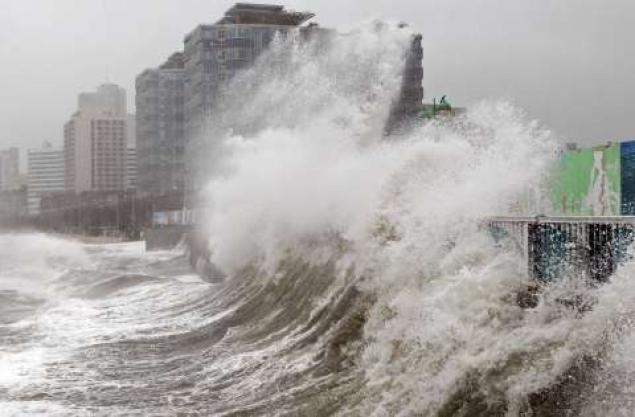 Высота волны на море может достигать 14 метров. Фото: meteovesti.ru.