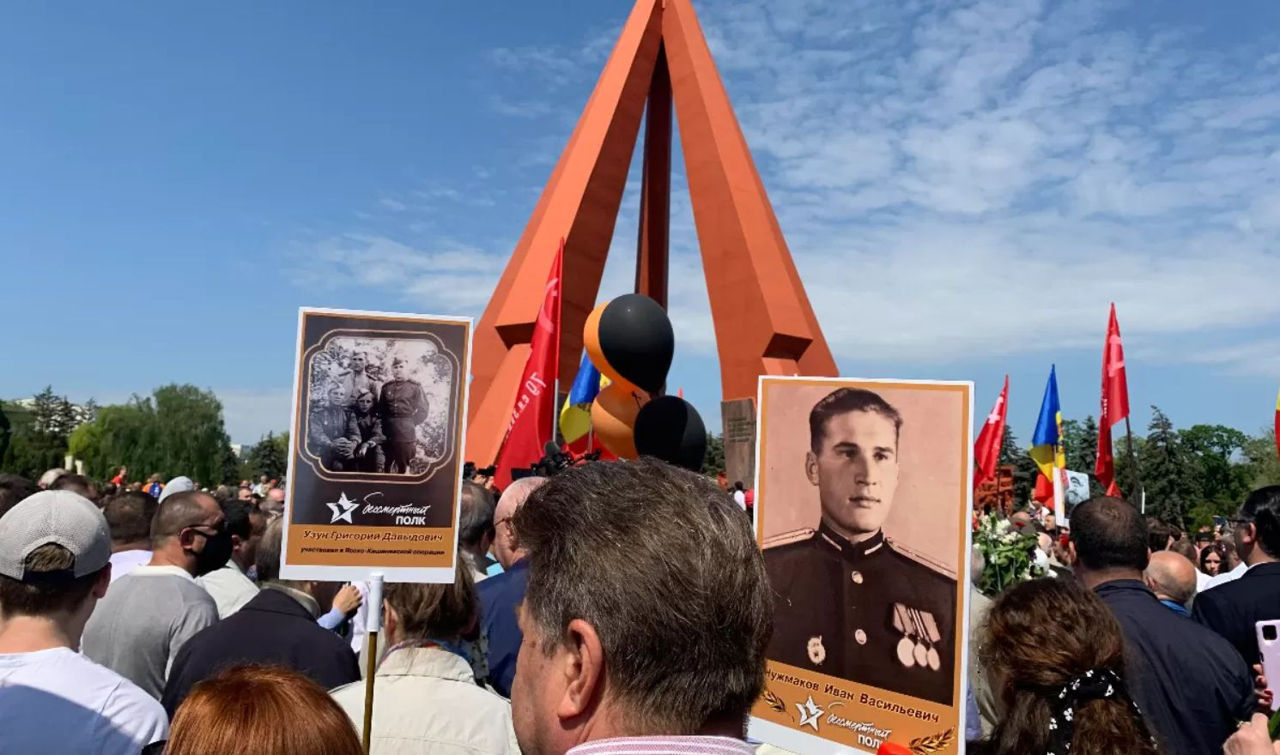 Cуд в Молдове отменил штраф за ношение "георгиевской ленточки": Это не пропаганда.